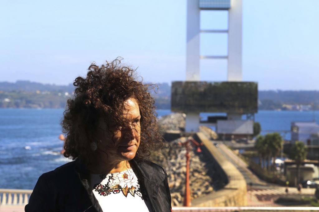 Josefa Cantero, presidenta saliente de Sespas, en el paraninfo de la Universidad de A Coruña, durante el encuentro de Juristas de la Salud. Foto Rosa González.